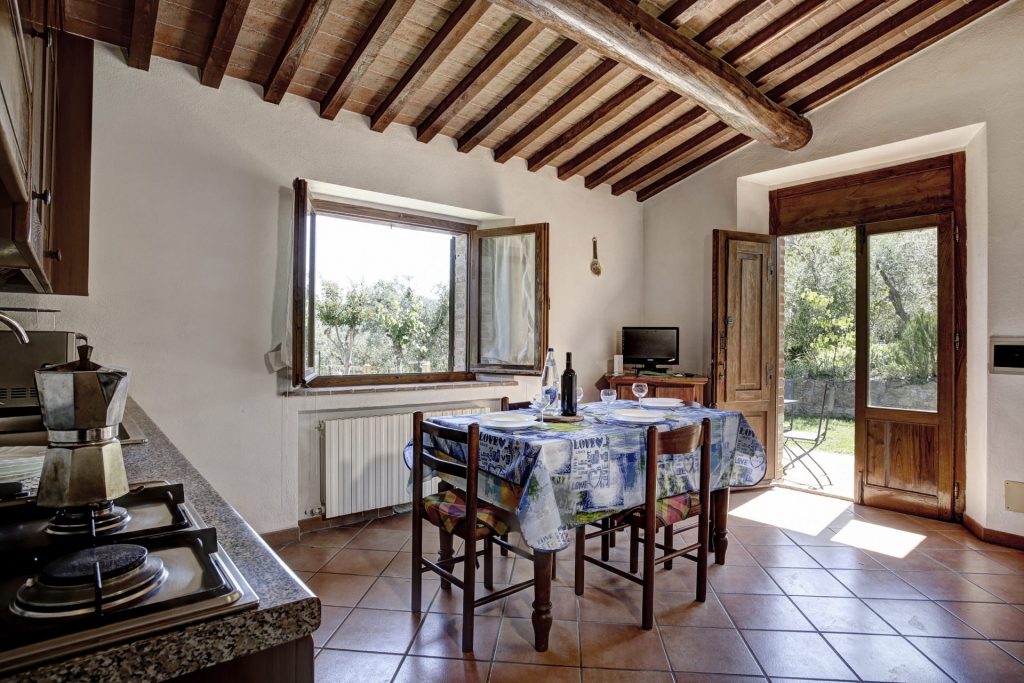 Kitchen/living