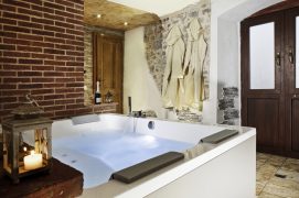 Villa Sofia - Jacuzzi tub